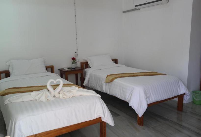 Baansuan Resort Phopphra 13