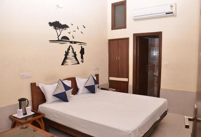 Hotel Aroma Karnal Haryana