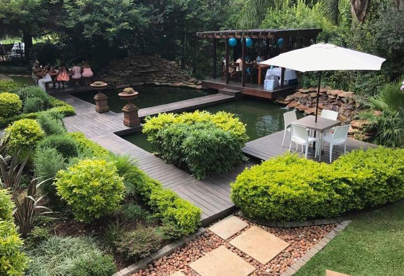 Hotel The Garden Venue Boutique 13