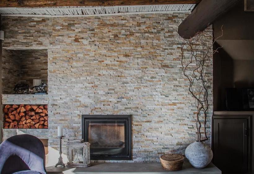 Bed and Breakfast Gapa House 12