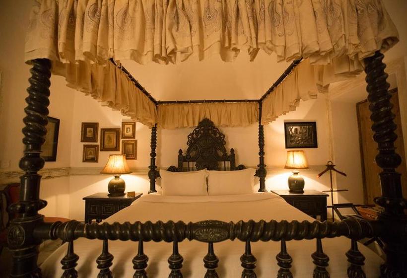 Resort The Rajbari Bawali 12