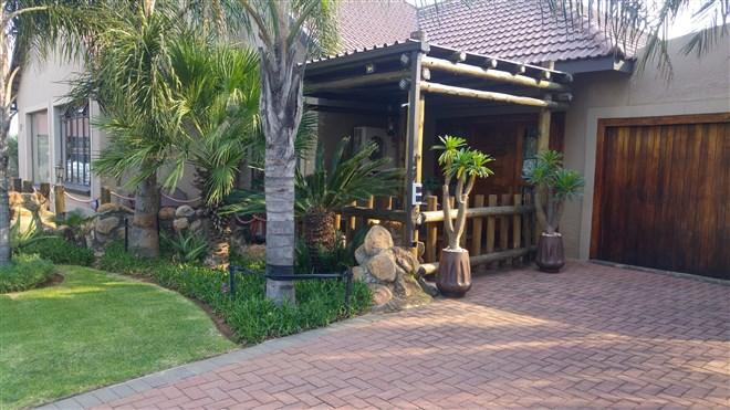Bed and Breakfast Nkwasi Lodge 12