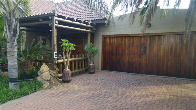 Bed and Breakfast Nkwasi Lodge 13