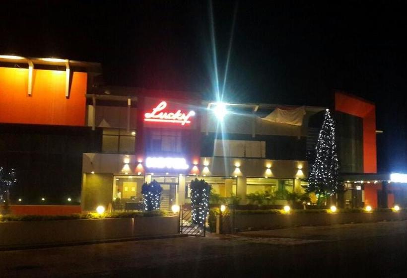 Lucky Hotel & Restaurant Punawale 10