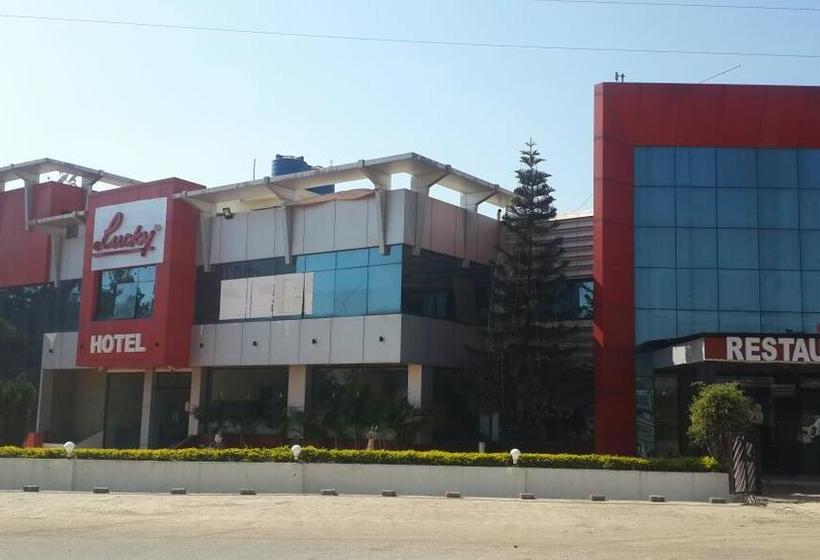 Lucky Hotel & Restaurant Punawale 19