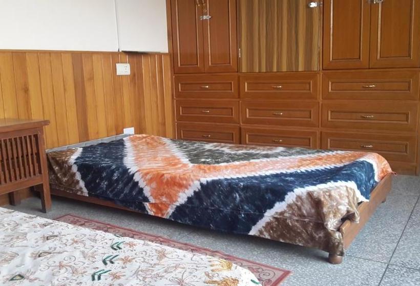 Shimla Hostel 10