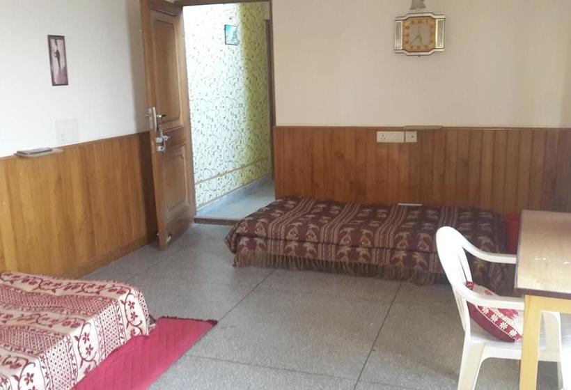 Shimla Hostel 11