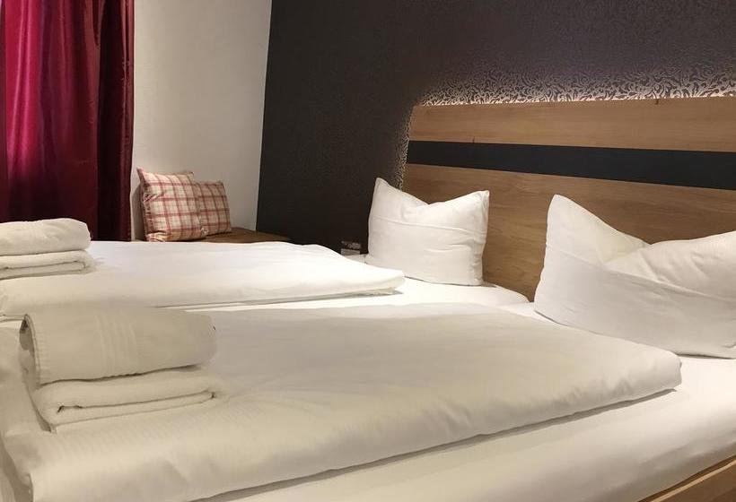 Hotel Am Fischmarkt 4