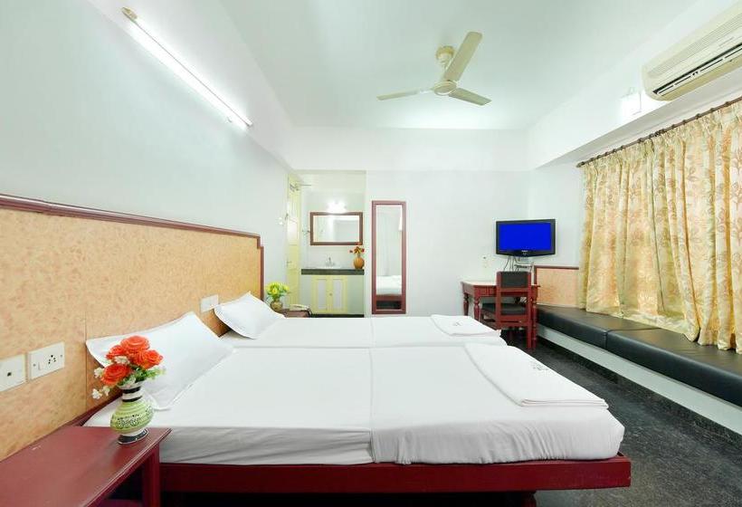 Hotel Elisa International 16