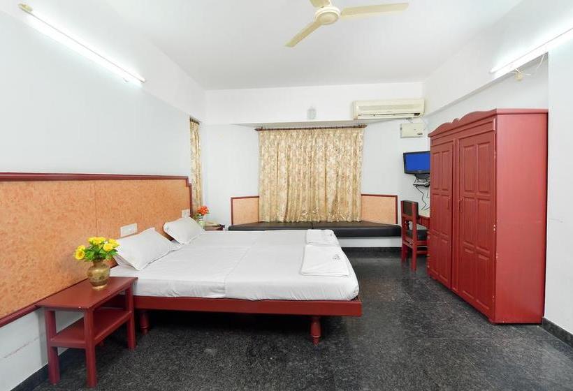 Hotel Elisa International 9