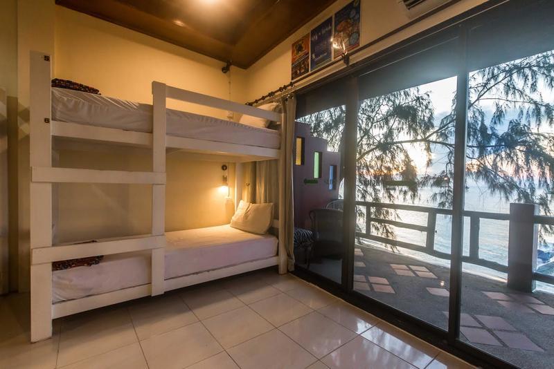 Goodtime Beach Hostel 13