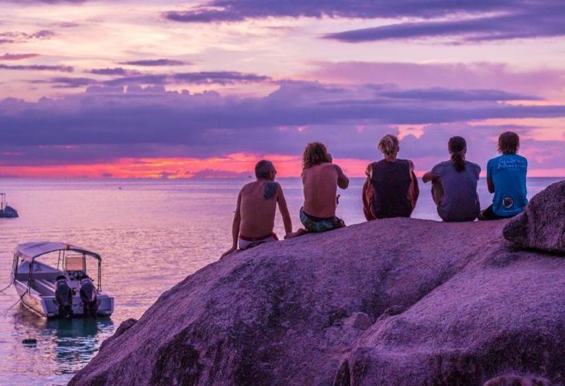 Goodtime Beach Hostel 4