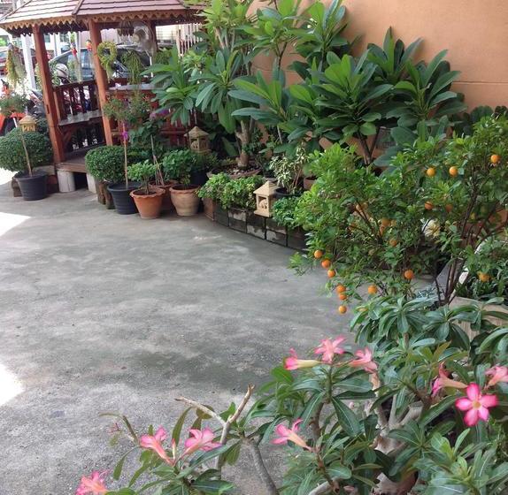 Motel Paiboon Apartment 13