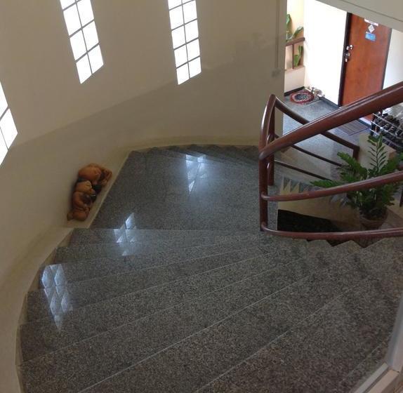 Motel Paiboon Apartment 9