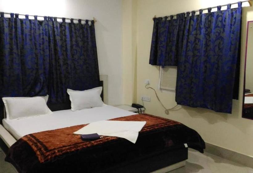Hotel Shree Vishnu Regency 6