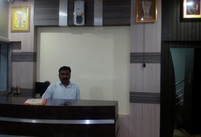 Hotel Shree Vishnu Regency 7