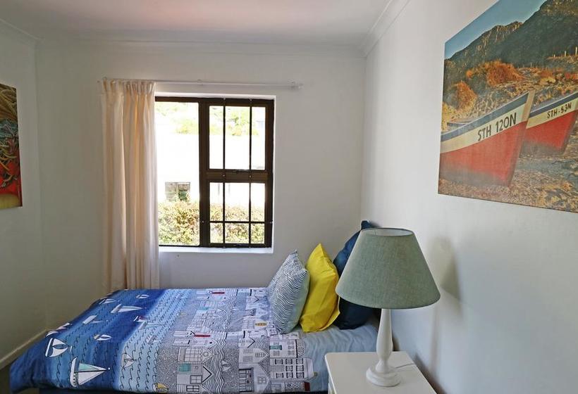 Bed and Breakfast Sunny Cove Manor 19