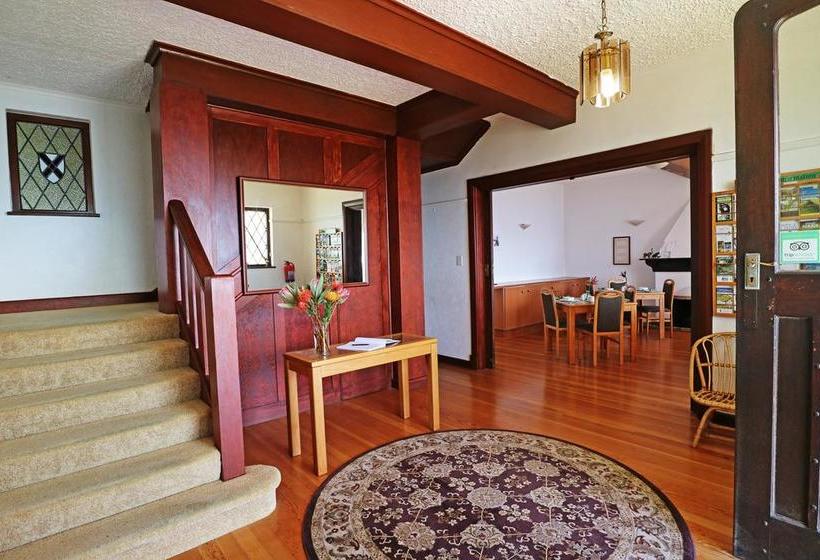 Bed and Breakfast Sunny Cove Manor 5