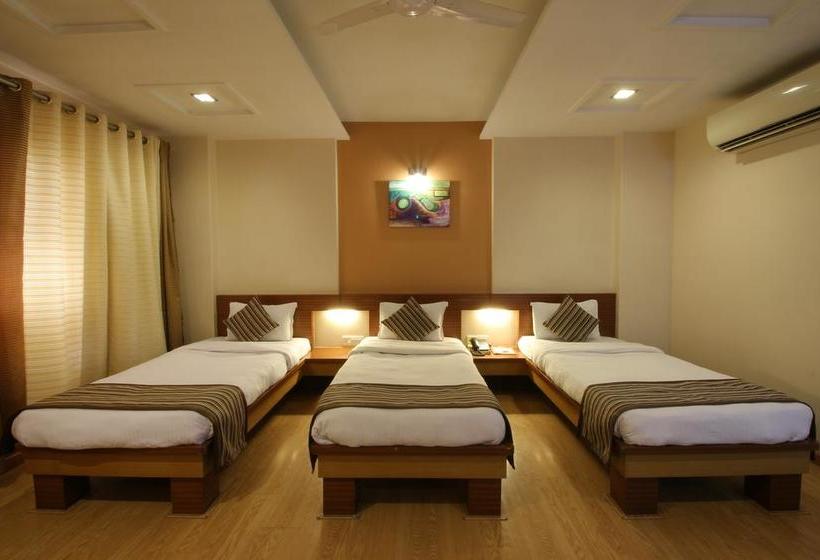 Hotel President Vadodara 12