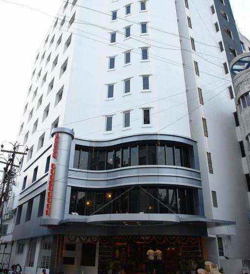 Hotel President Vadodara 17