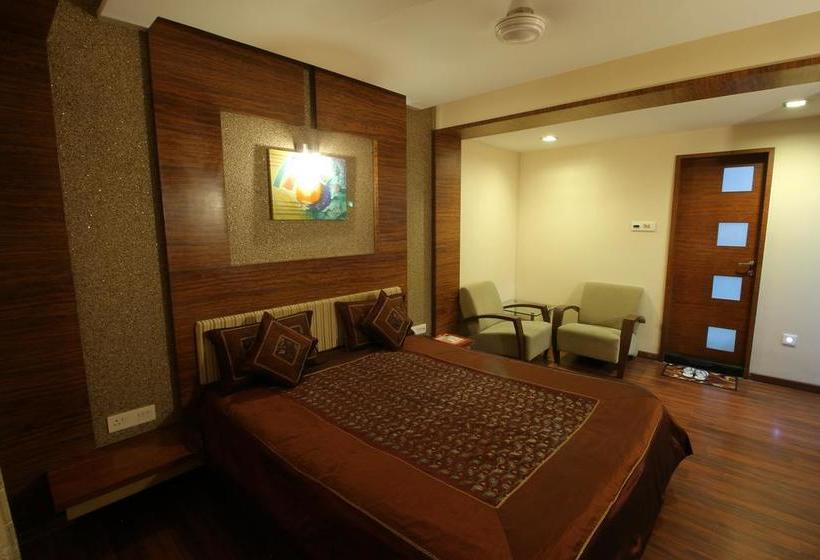 Hotel President Vadodara 7