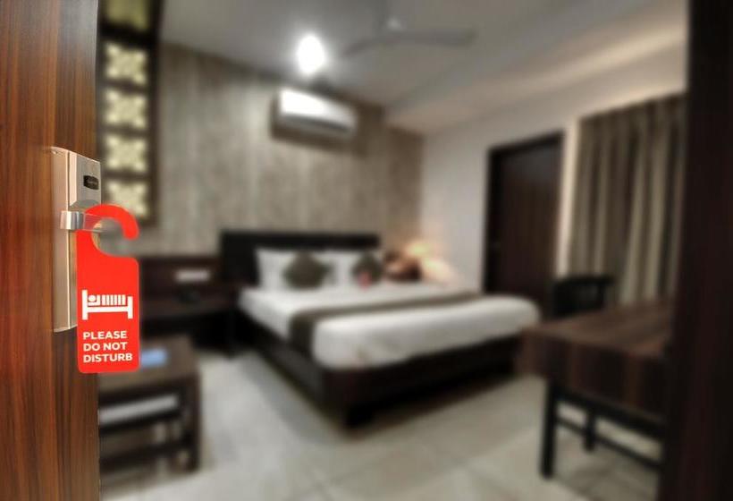 Nova Cow Residency By Nova Hotels 13