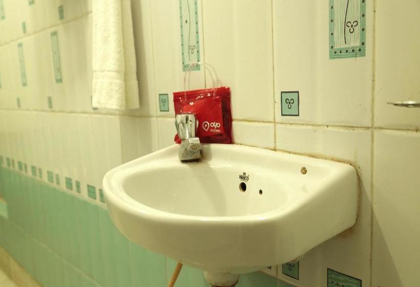 Hotel Oyo 3391 Near Shyambazar 20
