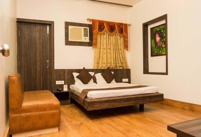 Hotel Oyo 6644 Rittika Mansion 5