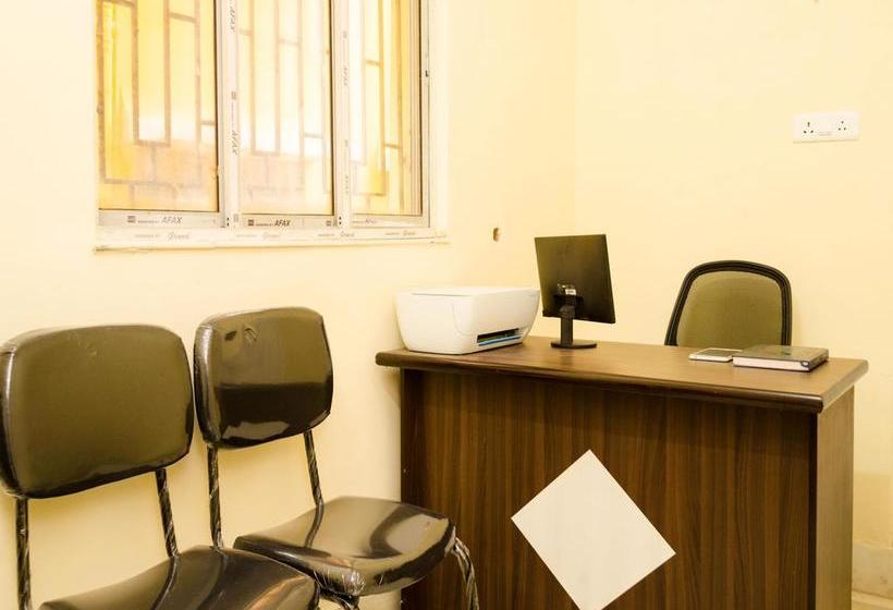 Hotel Oyo 6309 Bengal Bench 4