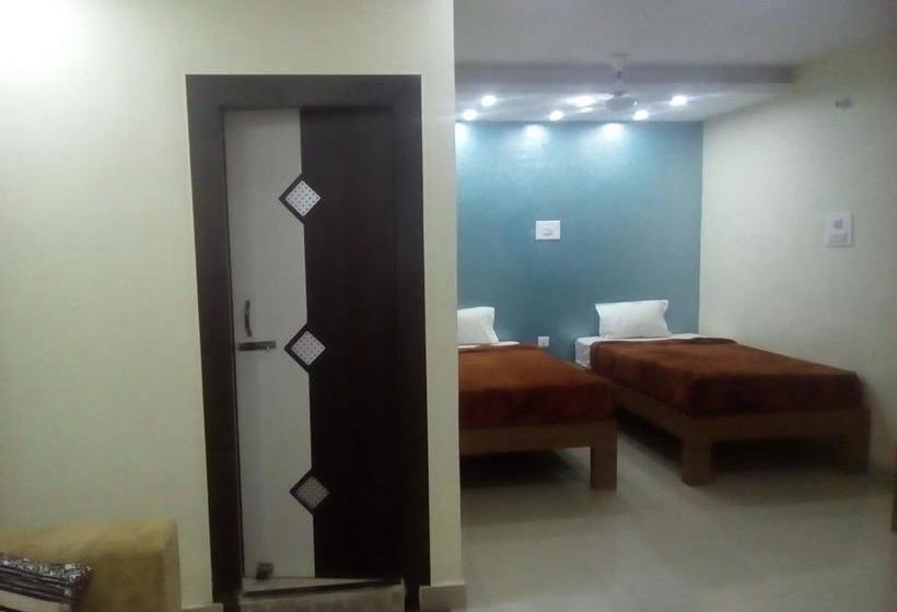 Hotel D.p International 2