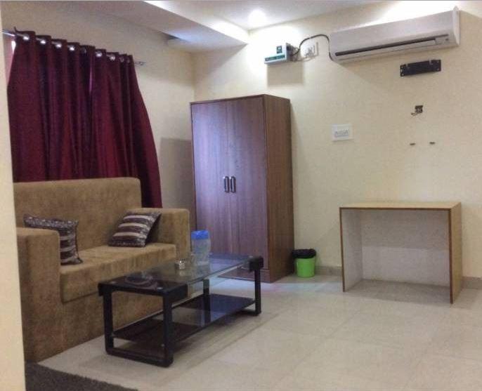 Hotel D.p International 8