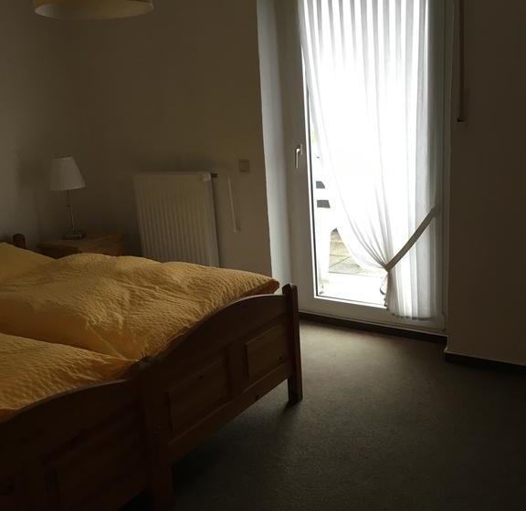 Hotel Restaurant KerzanŽs 17