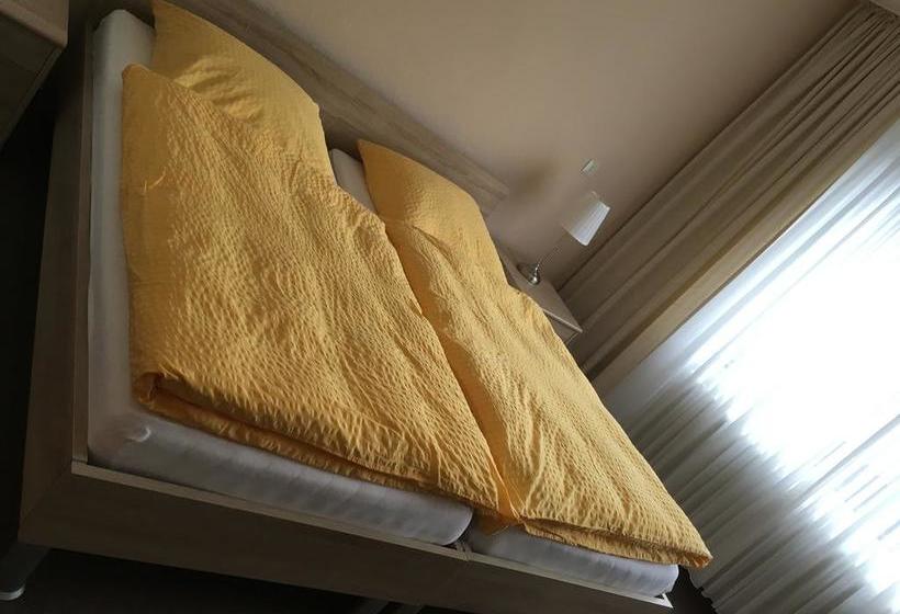 Hotel Restaurant KerzanŽs 4