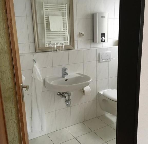 Hotel Restaurant KerzanŽs 9