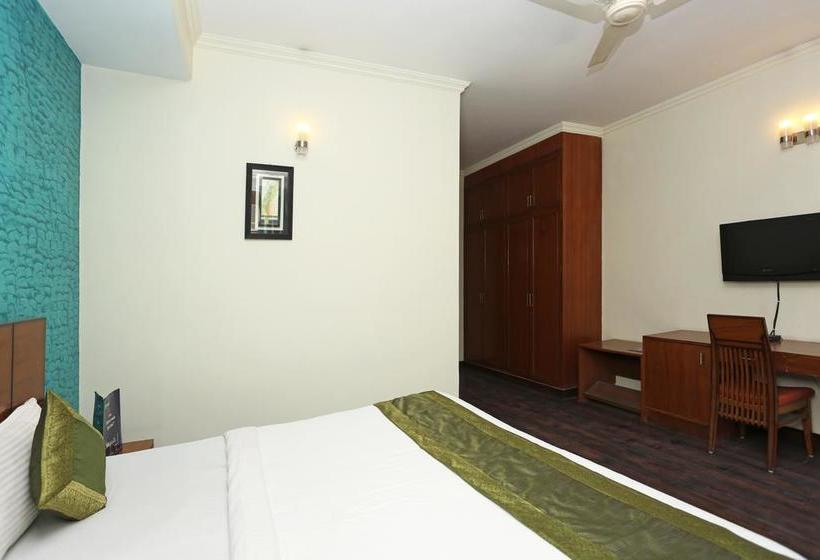 Hotel Oyo 8451 Shivam Residencies 13