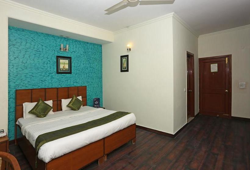 Hotel Oyo 8451 Shivam Residencies 15