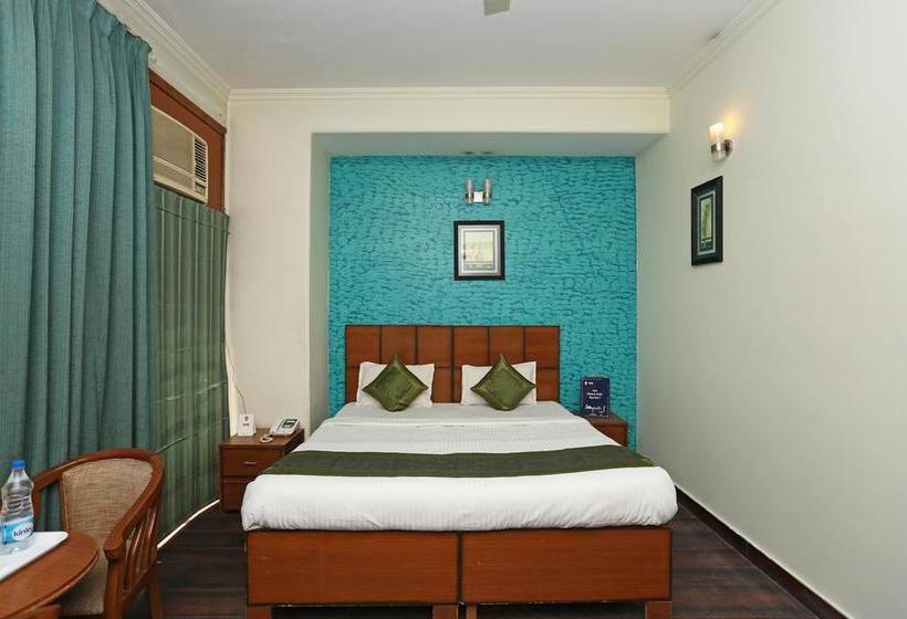 Hotel Oyo 8451 Shivam Residencies 17