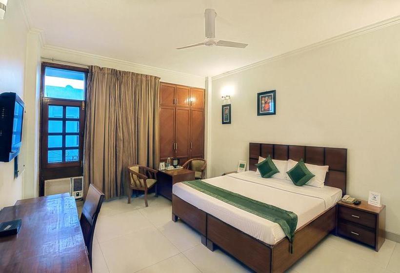 Hotel Oyo 8451 Shivam Residencies 18