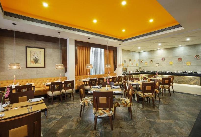 Hotel The Manor Bareilly 15