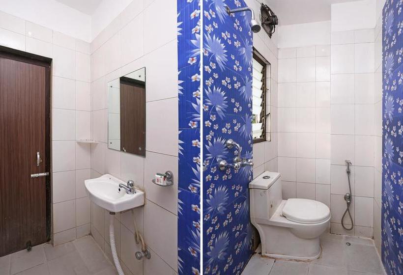 Oyo 4518 Hotel Parashuram 5