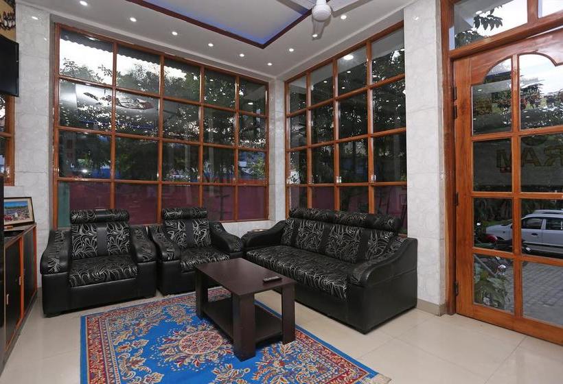 Oyo 4518 Hotel Parashuram 6