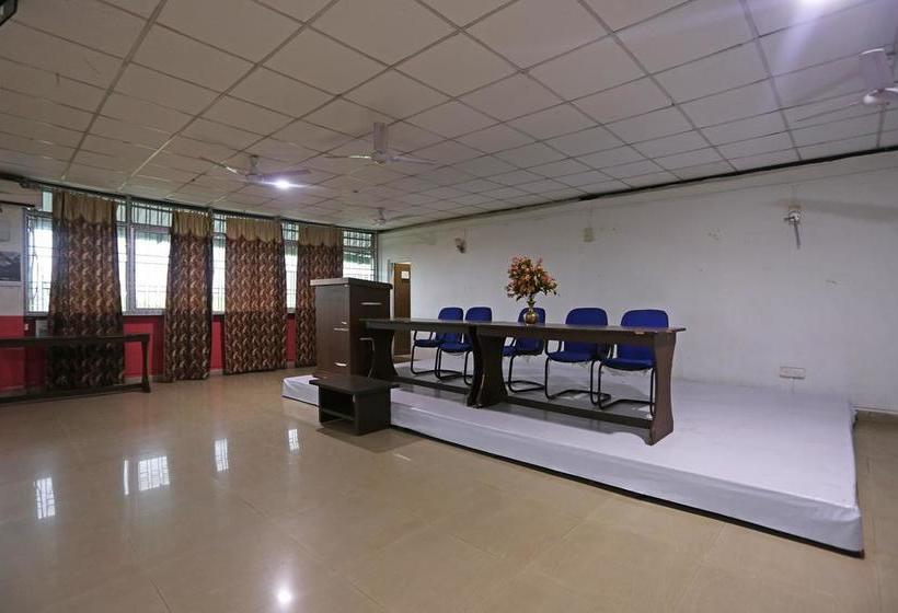 Oyo 4518 Hotel Parashuram 7