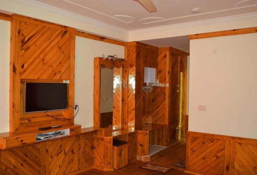 Oyo 8962 Hotel Mai Vrindavan 8