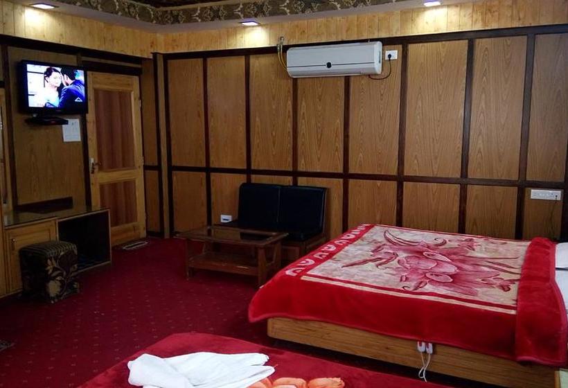 Hotel Regal Palace Srinagar