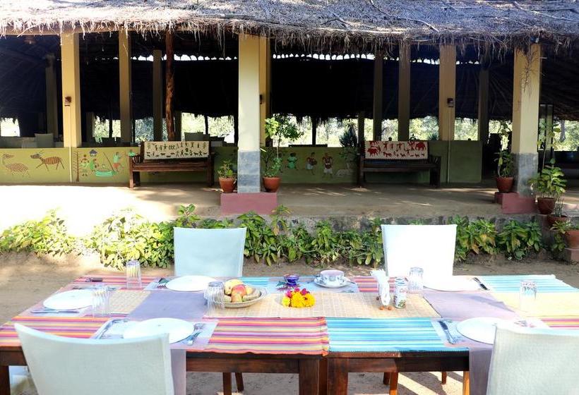 Hotel Bagh Sarai Resorts Bandhavgarh 1