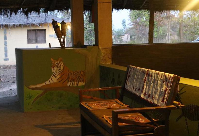 Hotel Bagh Sarai Resorts Bandhavgarh 18