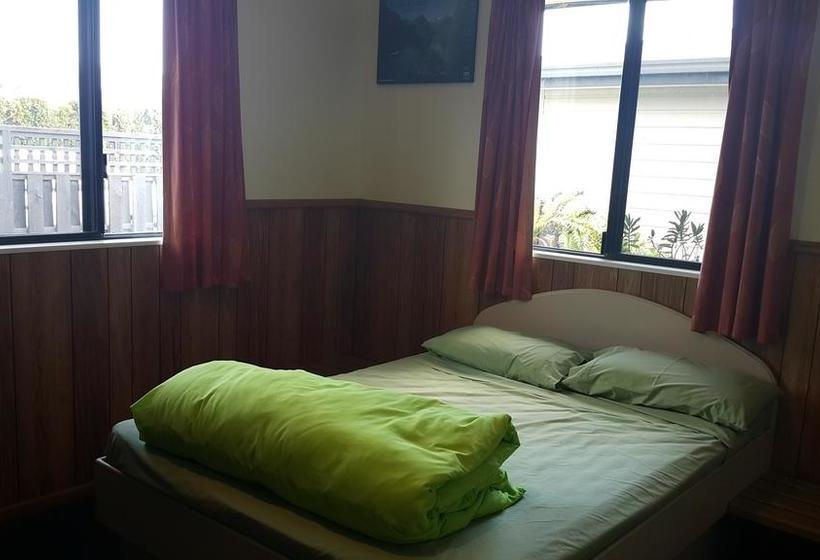 Hostel Wilderness Accommodation 9