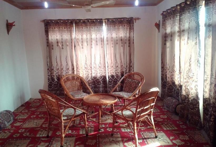 Bed & Breakfast Manzoor Karnayee 6