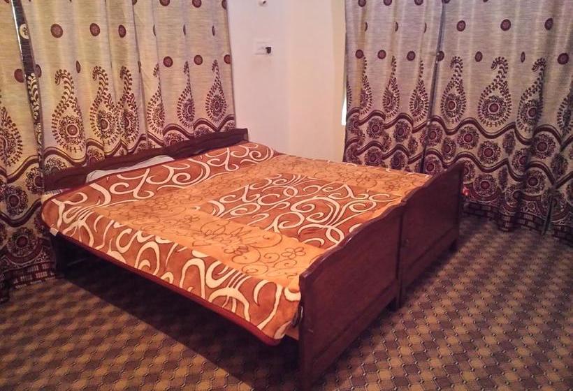 Bed & Breakfast Manzoor Karnayee 7
