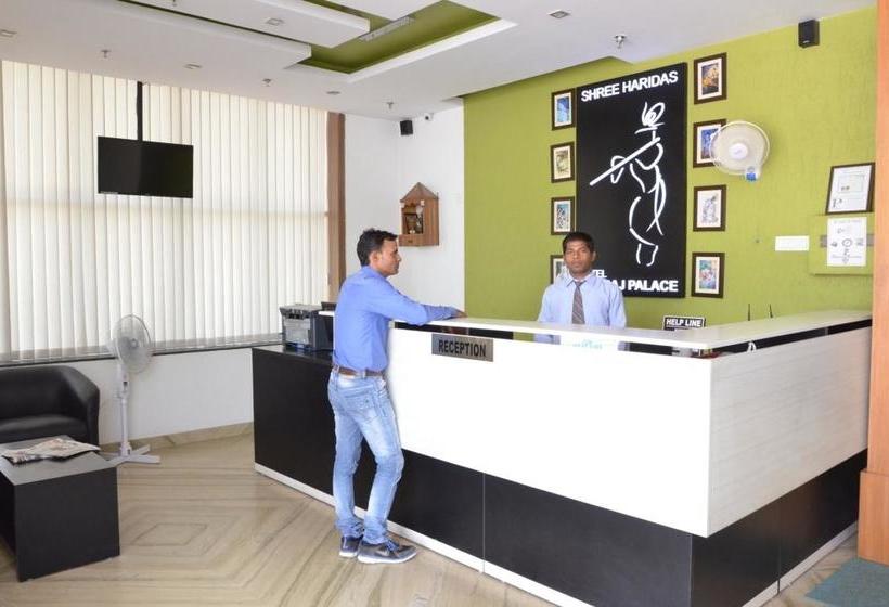 Hotel The Raj Palace 1